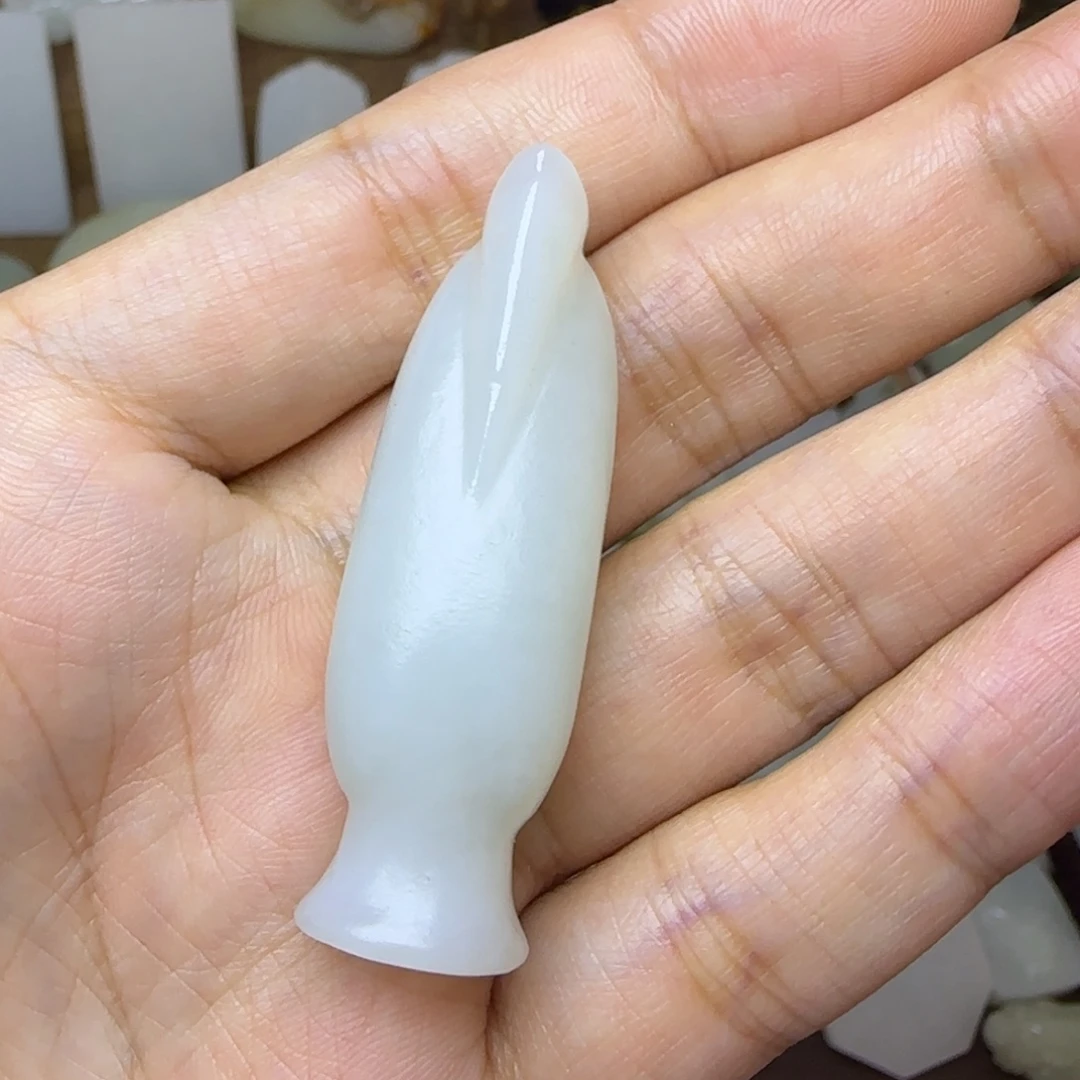 和田玉未镶嵌挂件翁仲