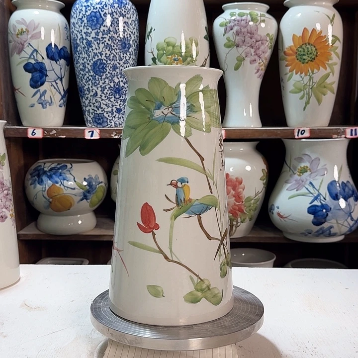 瓶宝塔荷花鸟 新款陶瓷