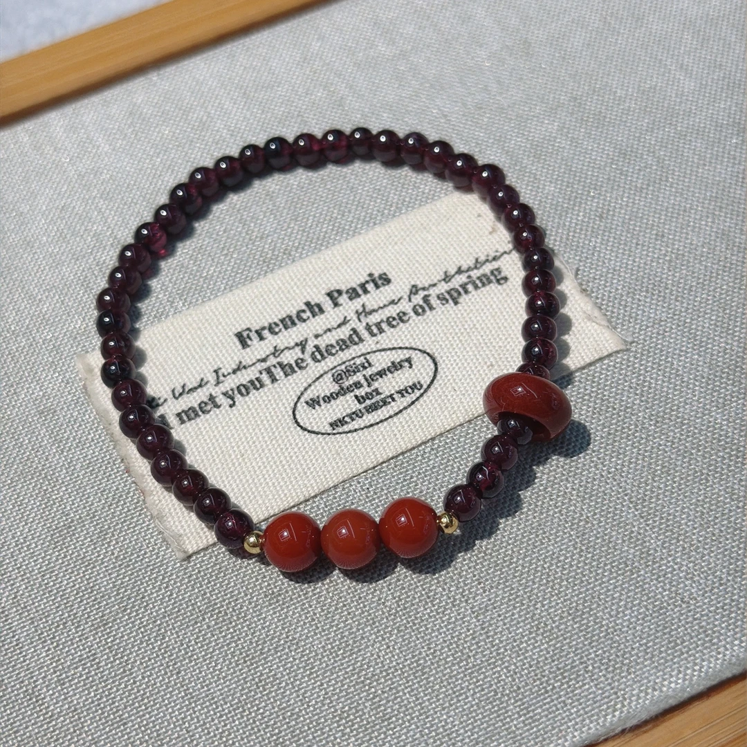 可爱少女手作设计款成品手串石榴石南红关关更h28