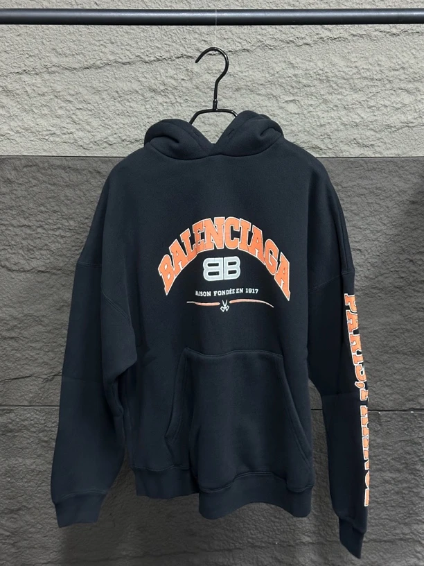 未使用 Balenciaga/巴黎世家 巴黎世家印花logo加绒卫衣黑色1码
