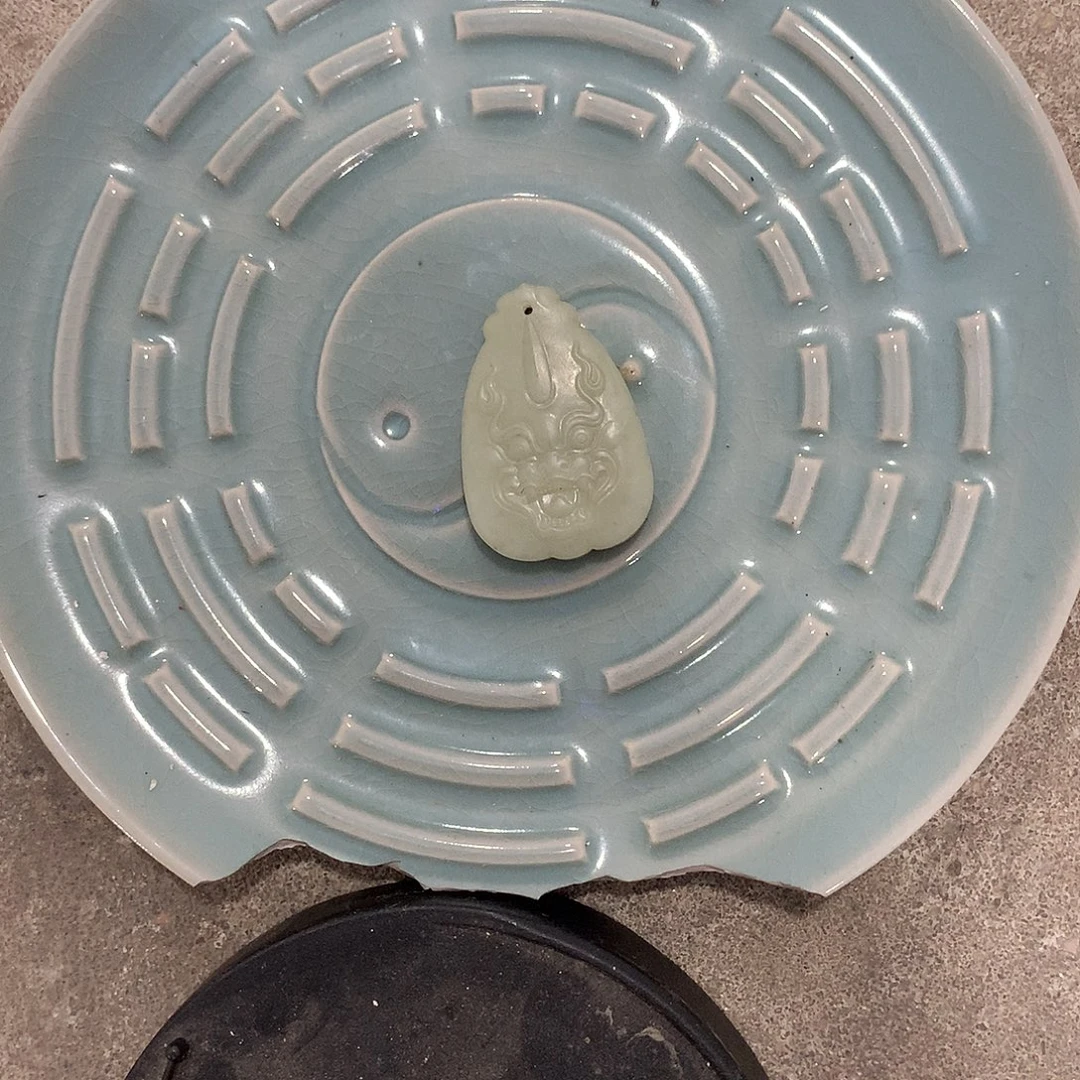 其他现代陶瓷工艺品