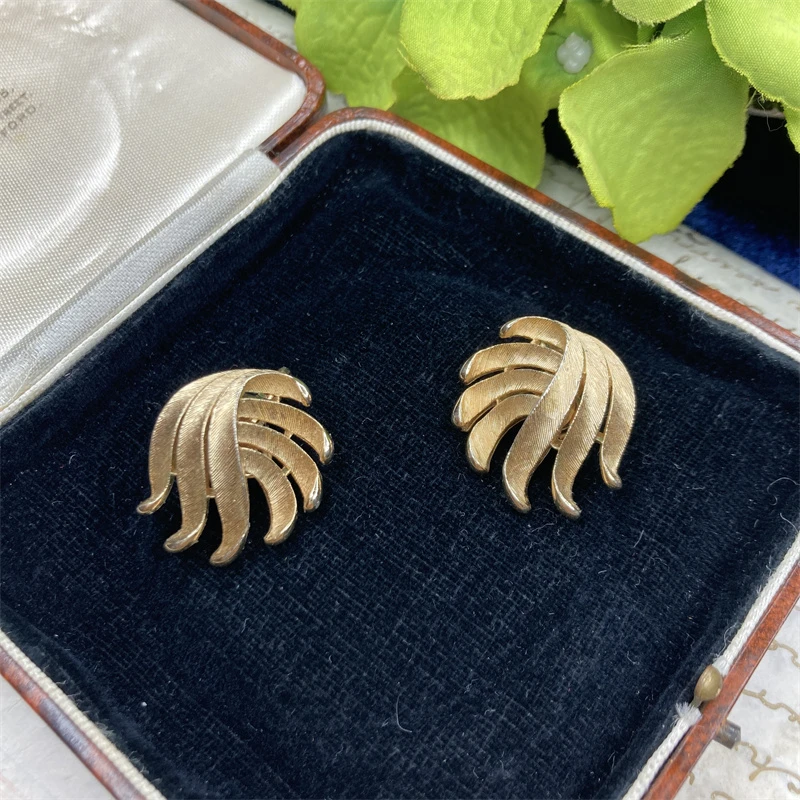 合金耳饰 trifari卷叶耳环1-1【2071119-064】