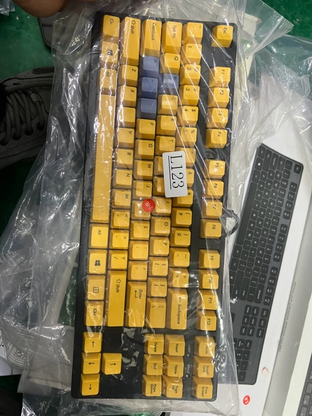 9新  捡漏 斐尔可圣手二代 红轴 有线机械键盘 编号L123