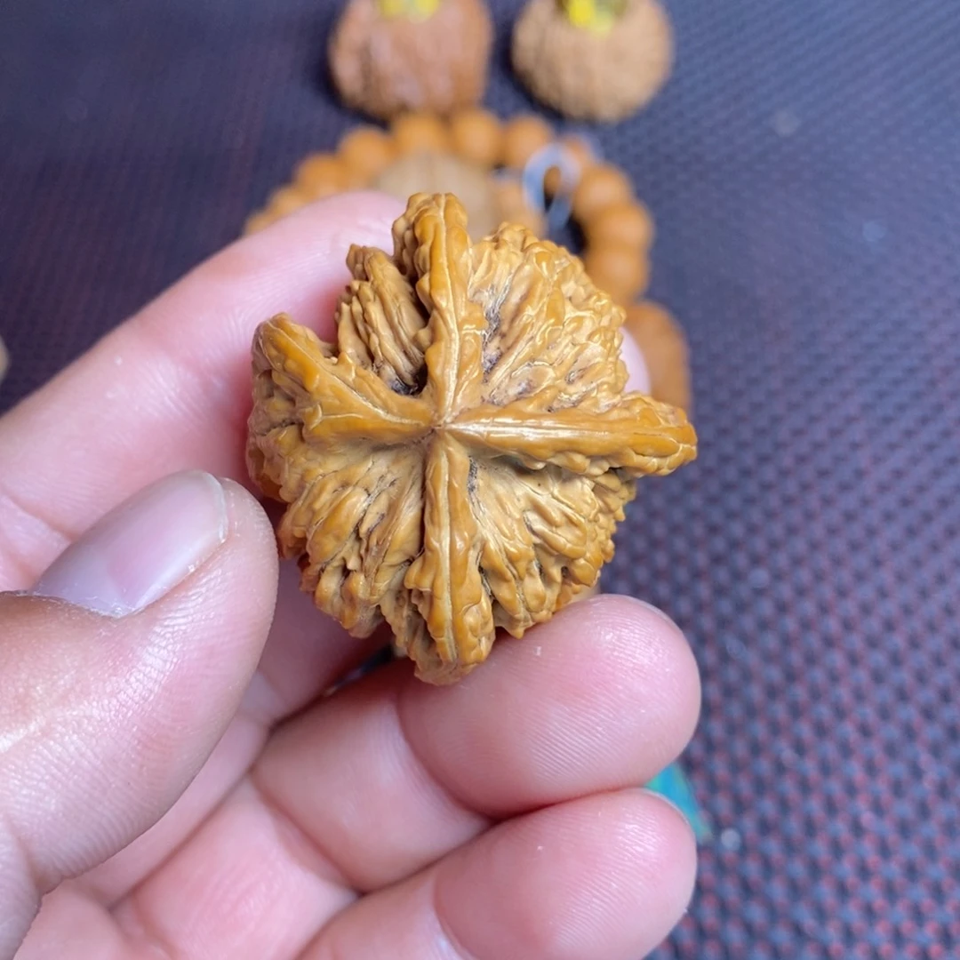 文玩核桃把件叶****生文玩