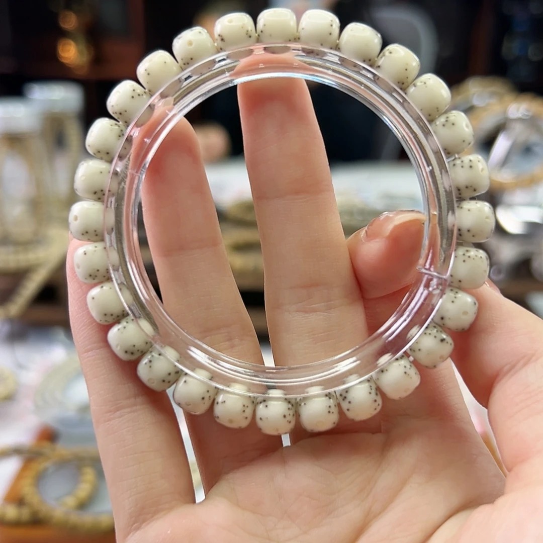 吊坠星月菩提Ll.8x7贯穿通体 星点货