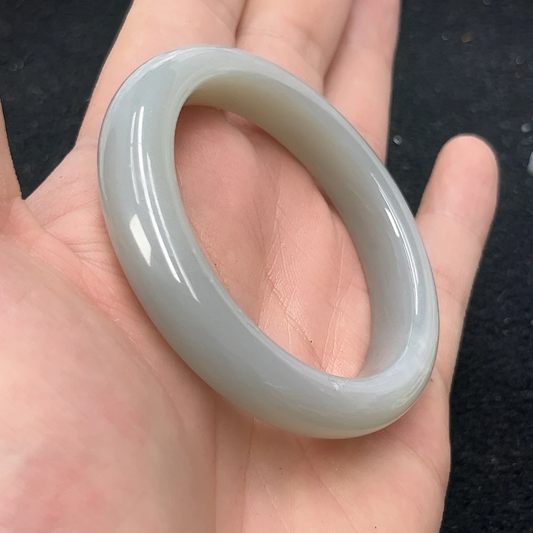 和田玉手镯未镶嵌38号和田玉手镯54圈口