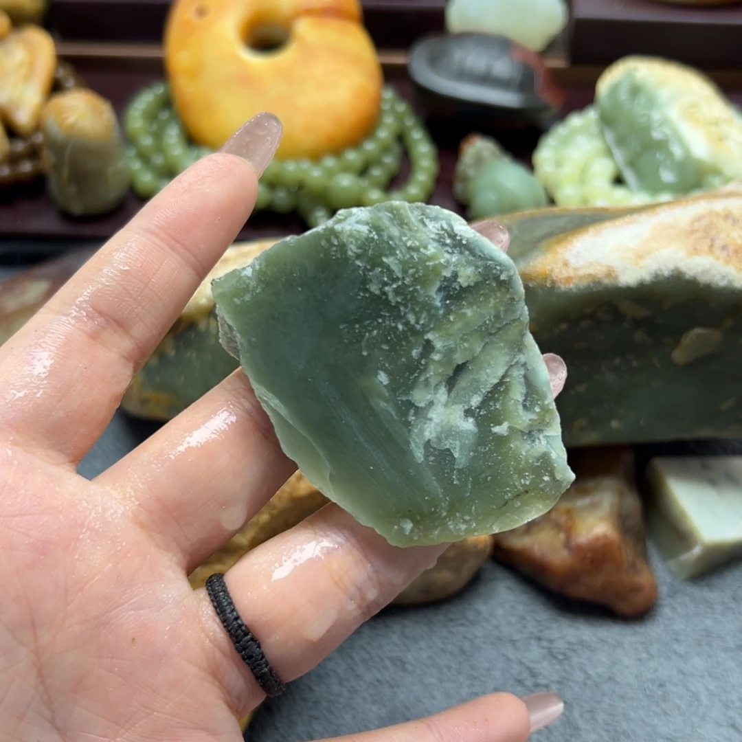 和田玉未镶嵌珠宝奇石