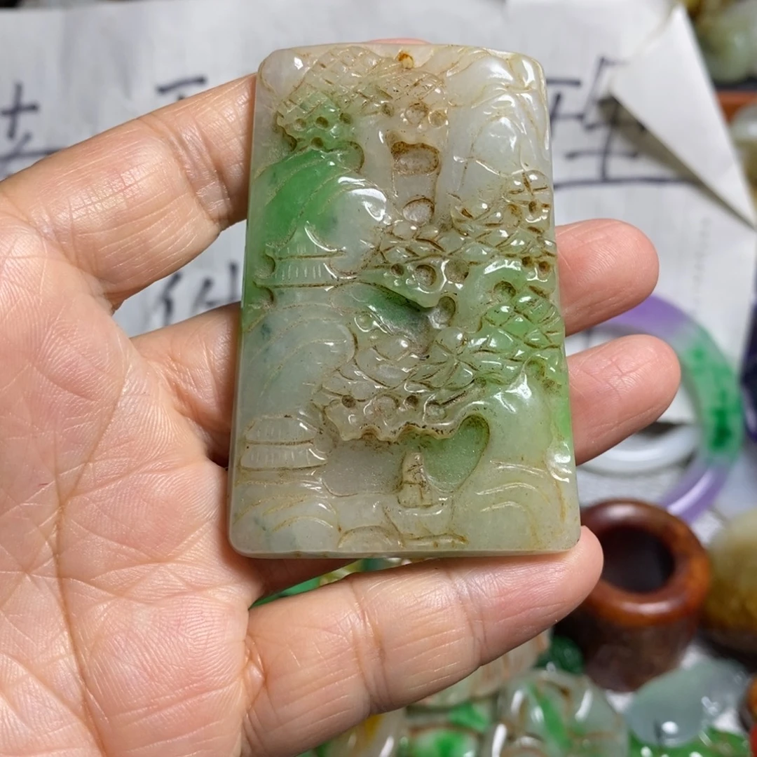 ‍***妹和田玉（糖玉）未镶嵌颈饰