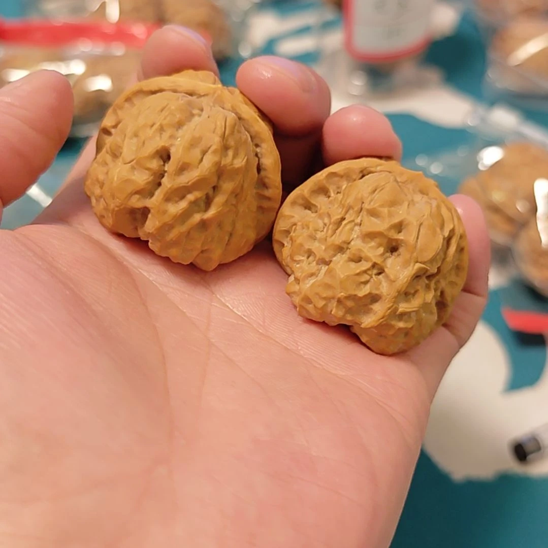 用****2文玩核桃蛤蟆头四一