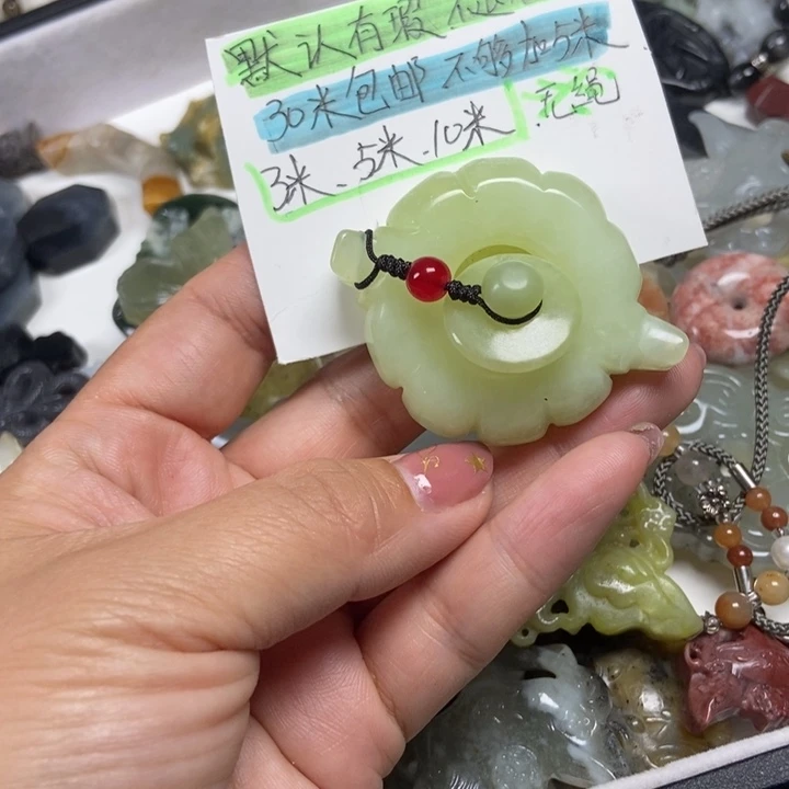 蛇纹石玉合金颈饰