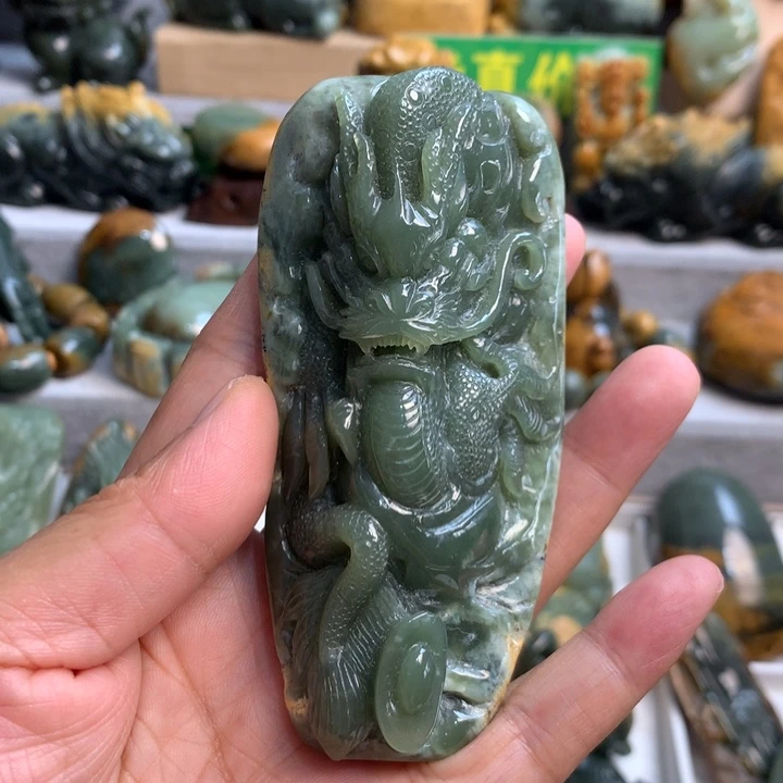 岫岩河磨玉（透闪石质玉）未镶嵌把件