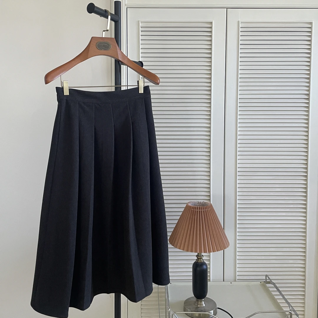 「大昕·秋咖奶冻」2025新款毛呢半裙