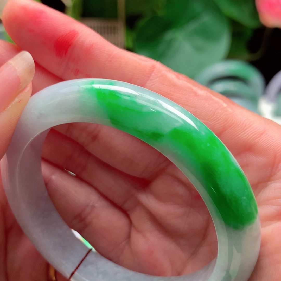 翡翠未镶嵌手镯天然翡翠手镯