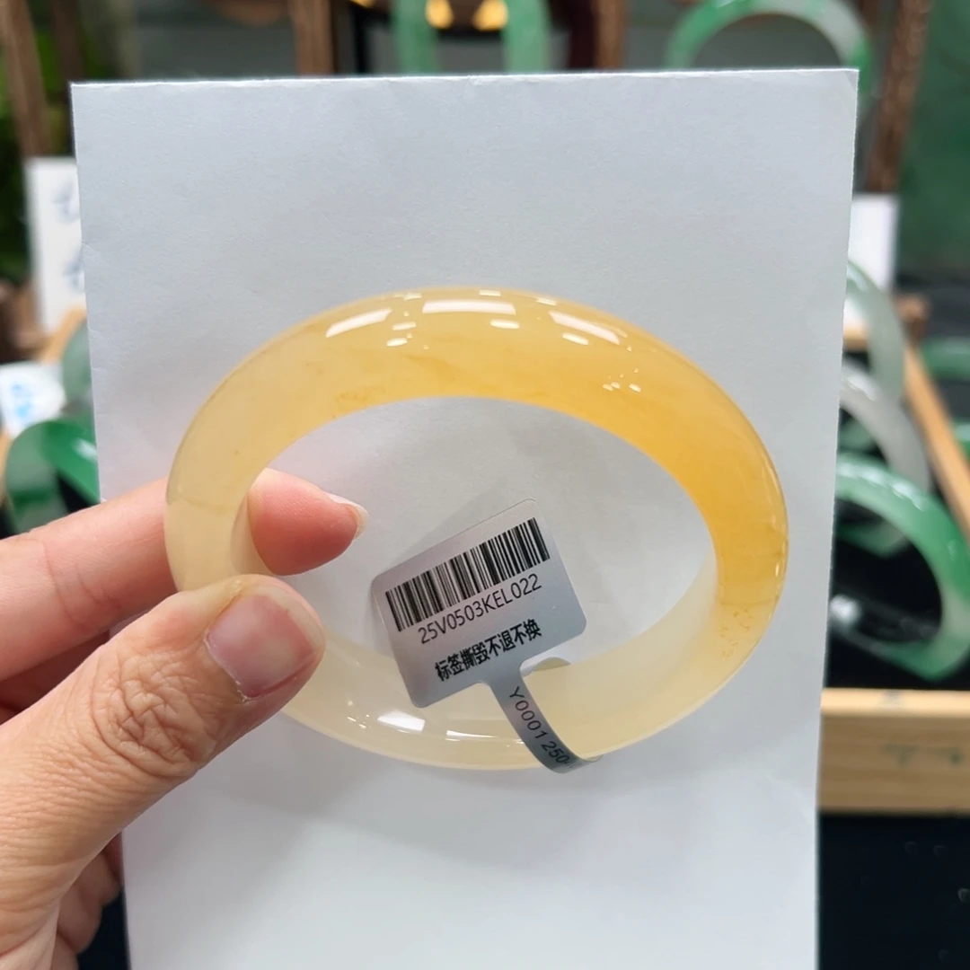 可***兔石英质玉未镶嵌手镯➕佳佳60+