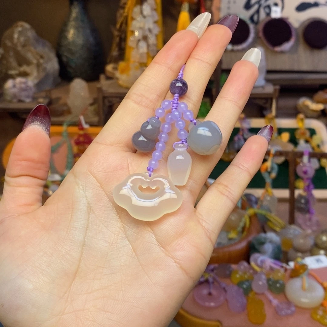 玛瑙/玉髓未镶嵌车挂挂件