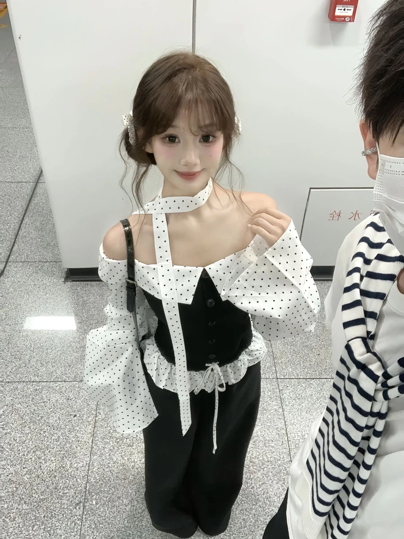 波点芭蕾风长袖一字肩抹胸上衣2025早秋季设计感辣妹阔腿裤套装