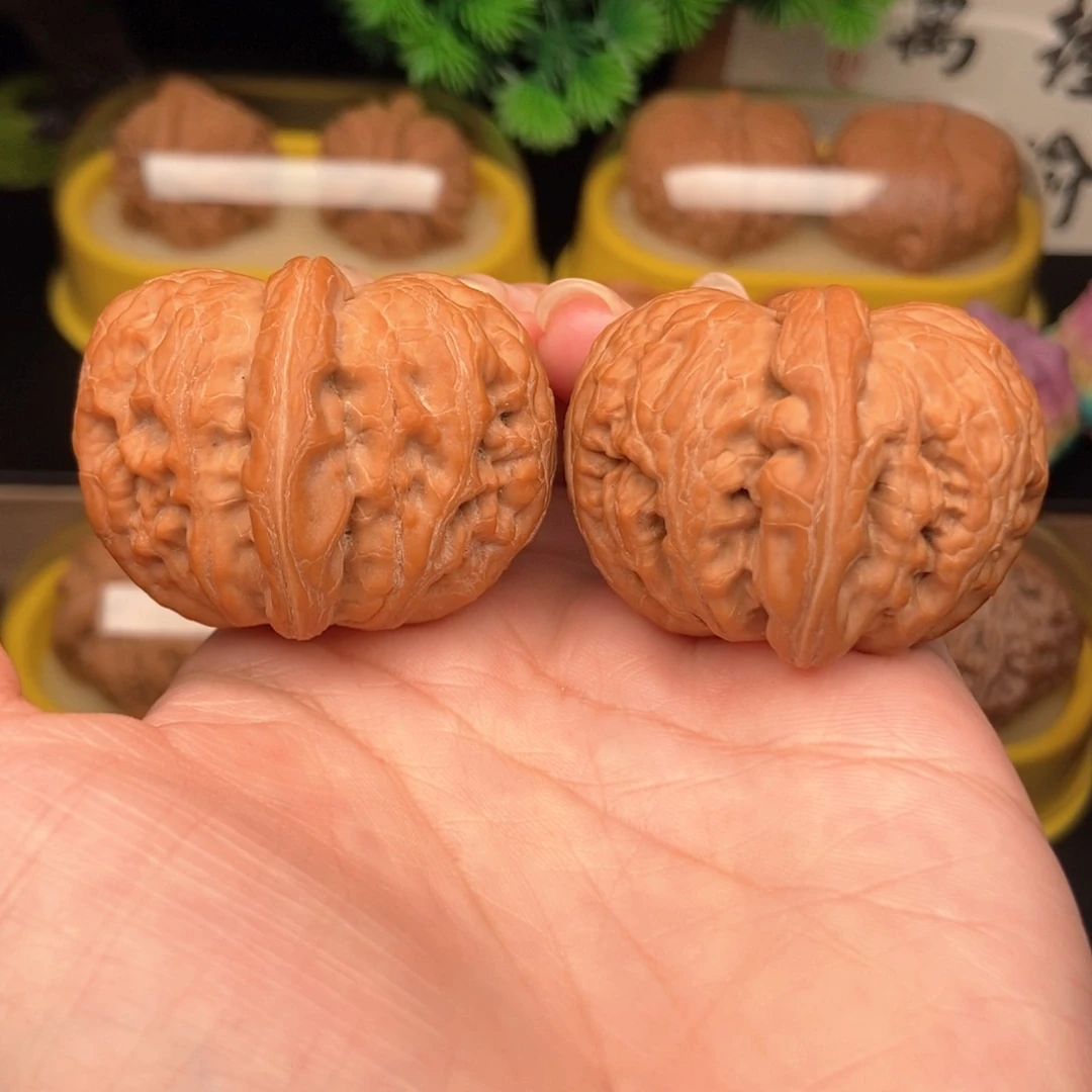 吊坠文玩核桃42元宝