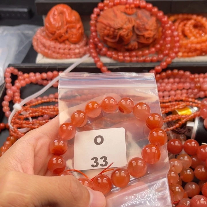 南红玛瑙未镶嵌多样性发货默认微瑕称重13mm