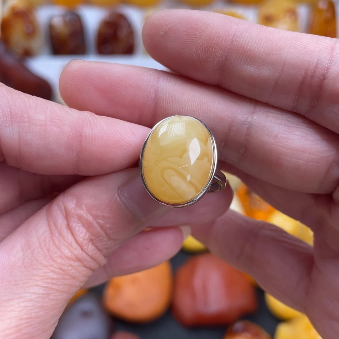 蜜蜡戒指银S925镶嵌蜜蜡