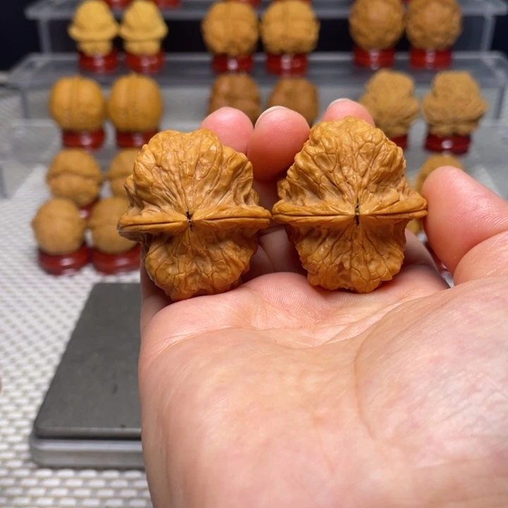 文玩核桃把件7至尊蟾王