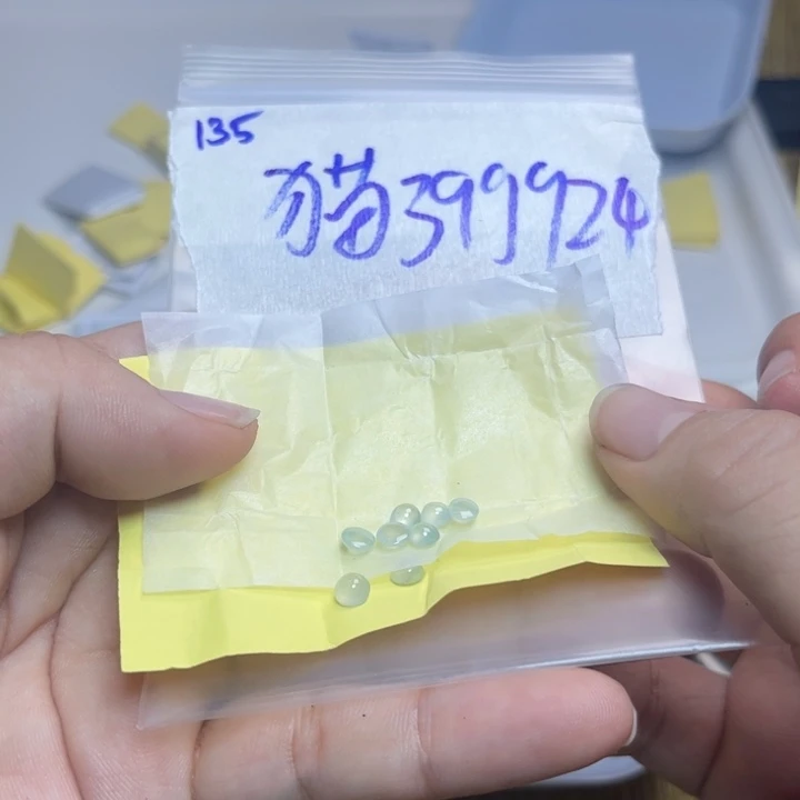 猫***耶未镶嵌定制翡翠不退