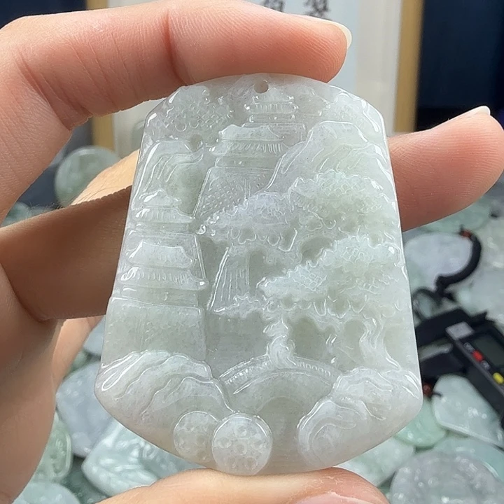 翡翠未镶嵌颈饰翡翠
