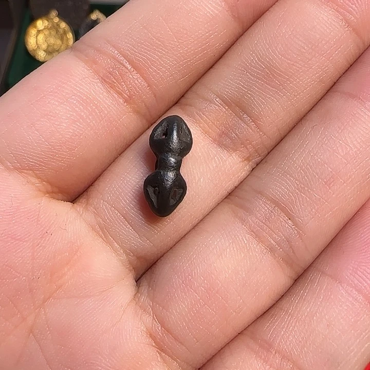 J***j牌………………………………………………