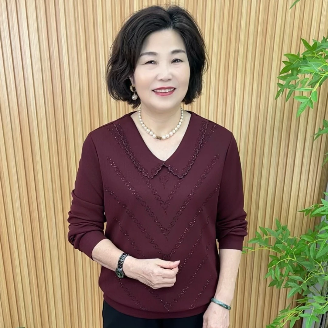 法式极简风时尚宽松型中老年女装春秋宽松小衫温婉风V6782