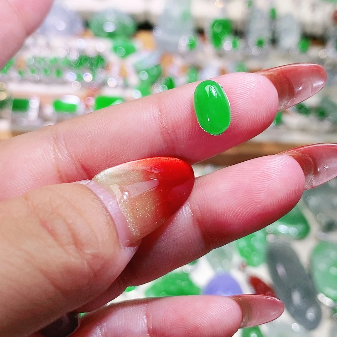 【闪购商品】未镶嵌挂件翡翠裸石