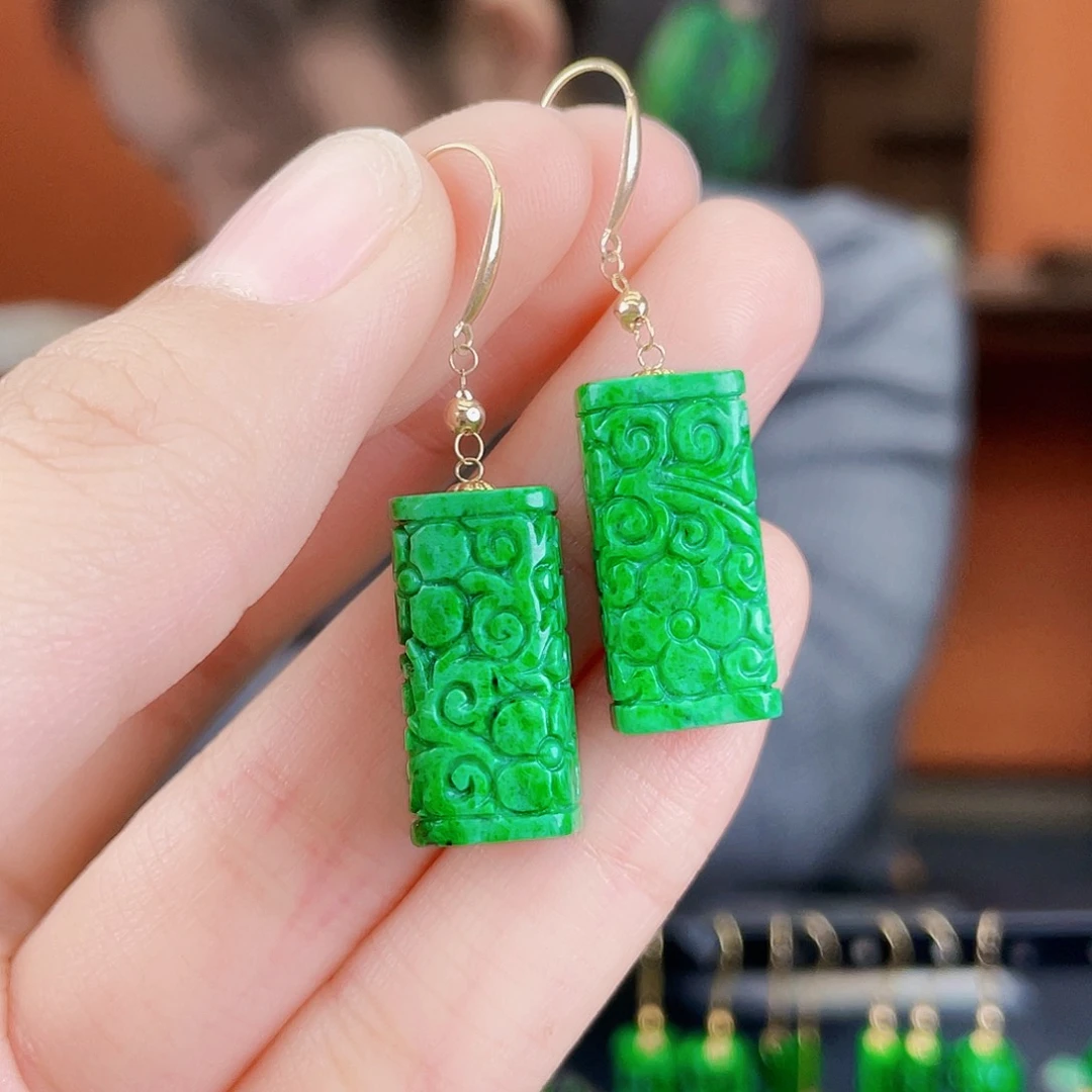 翡翠18K金镶嵌耳饰