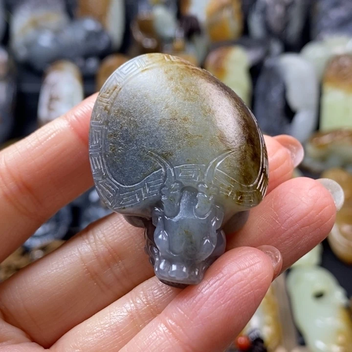 和田玉未镶嵌挂件