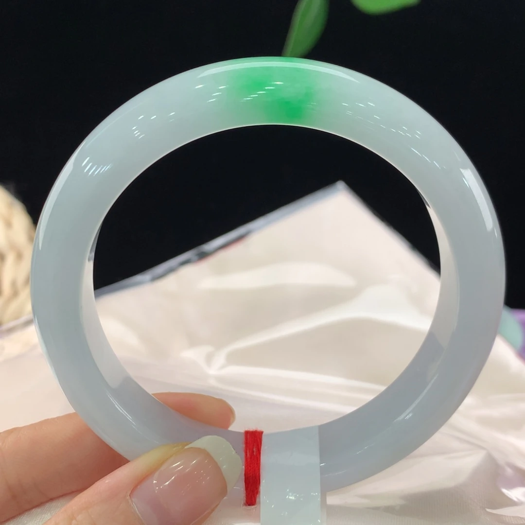 翡翠手镯未镶嵌111-0354