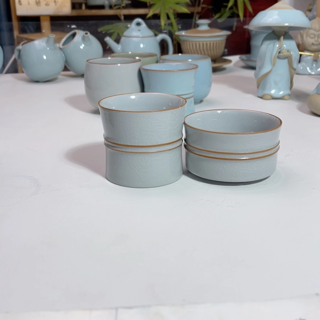 月白束腰杯高和矮