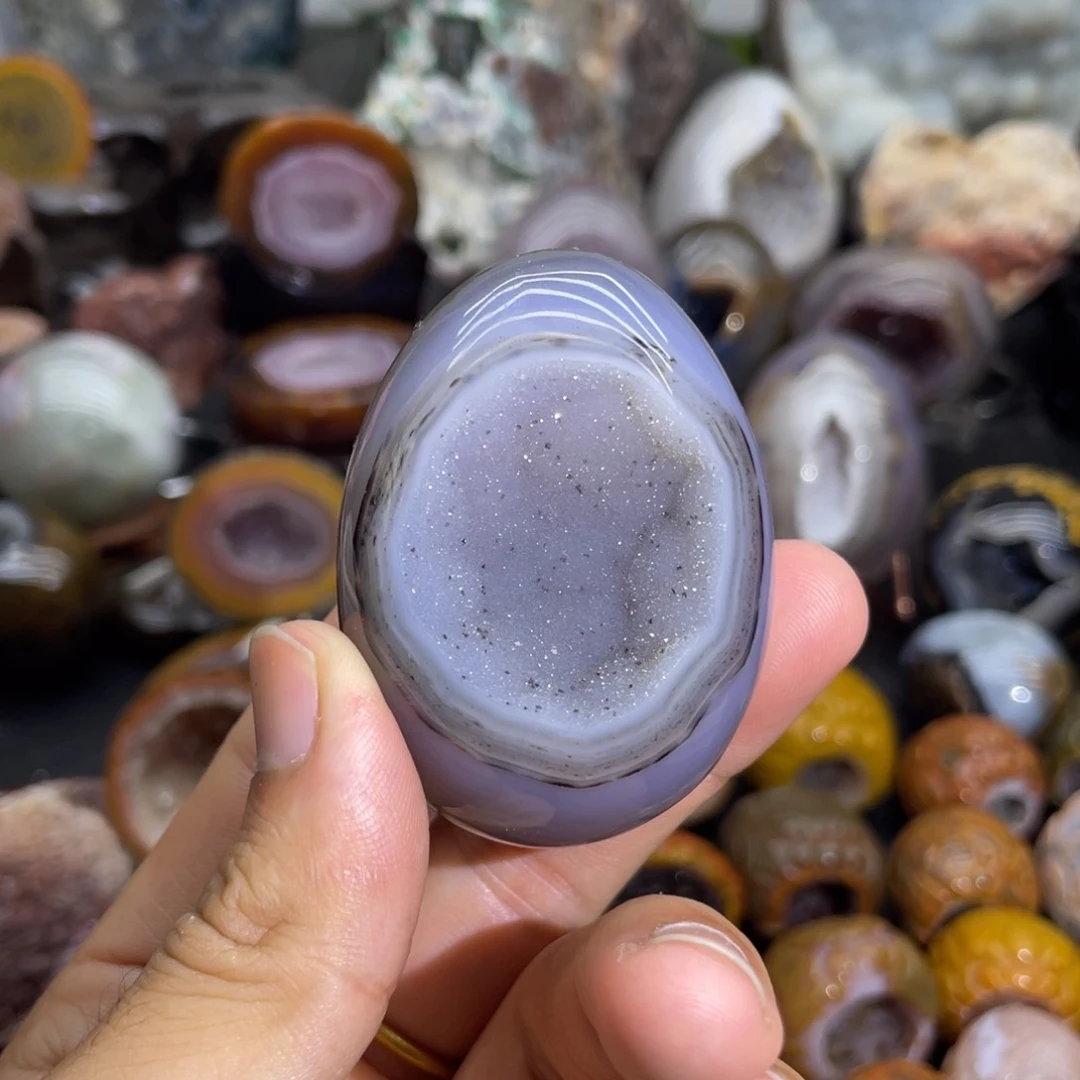 未镶嵌水晶大型摆件（非配饰）