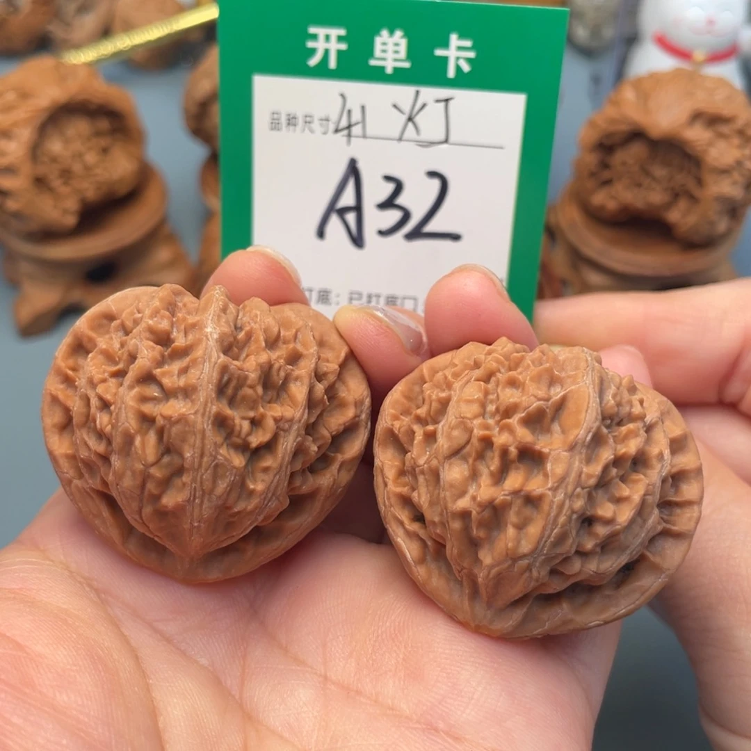吊坠桃核文玩核桃