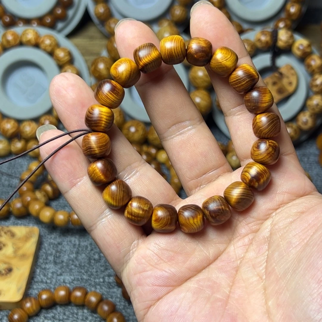 柏木（崖柏）来**催1.0老型黑油骨闪电 微瑕 不退不换