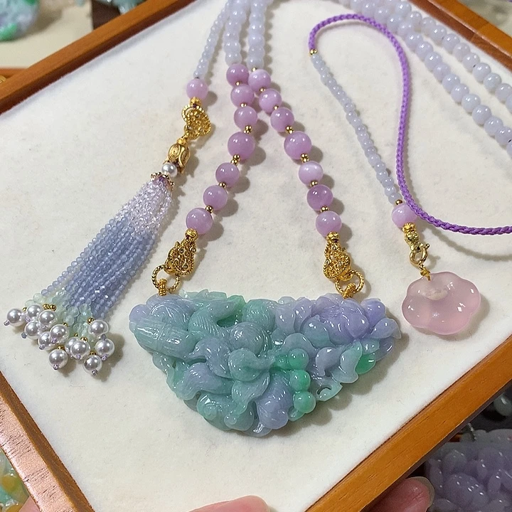 翡翠未镶嵌颈饰翡翠吊坠