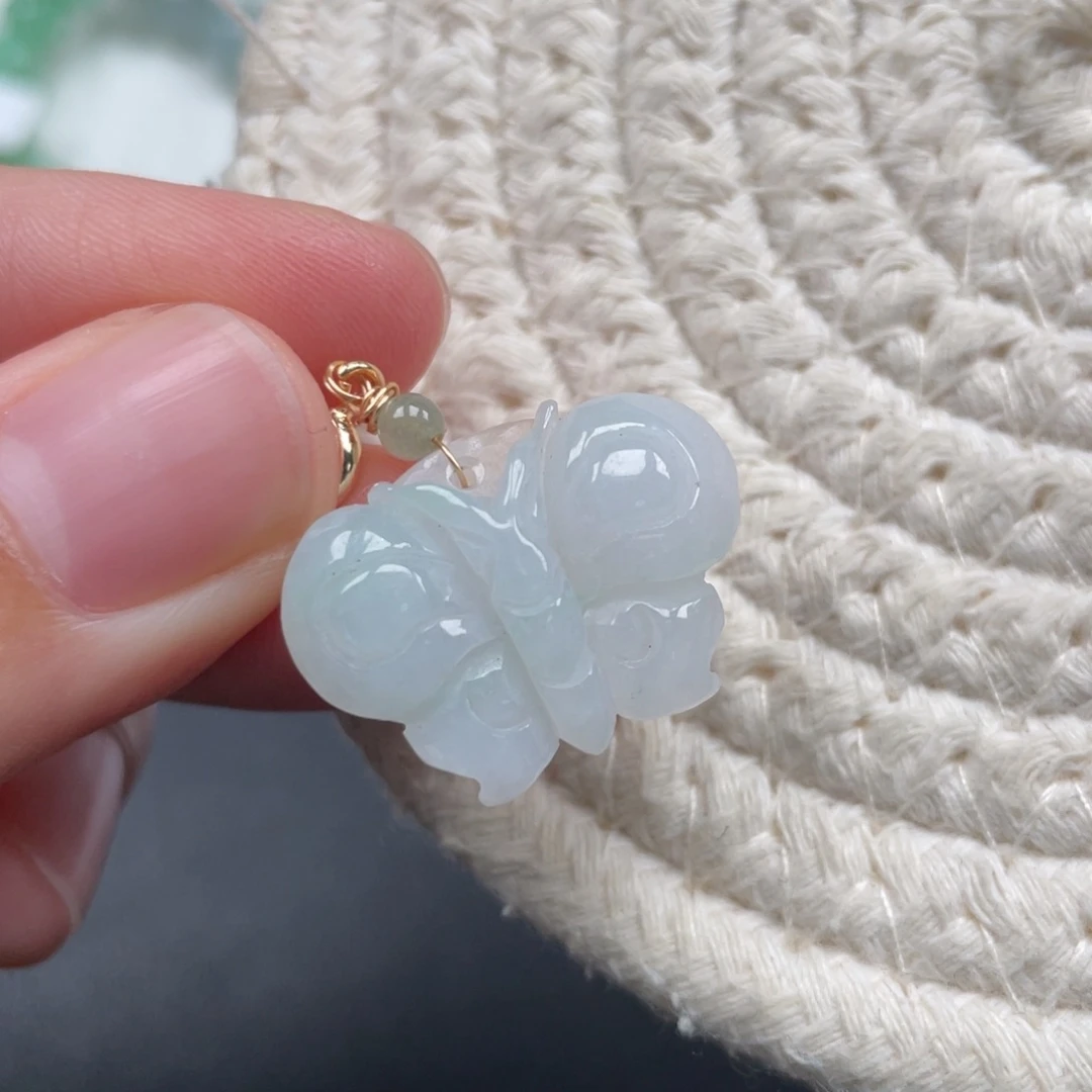 翡翠未镶嵌颈饰天然A货缅甸翡翠
