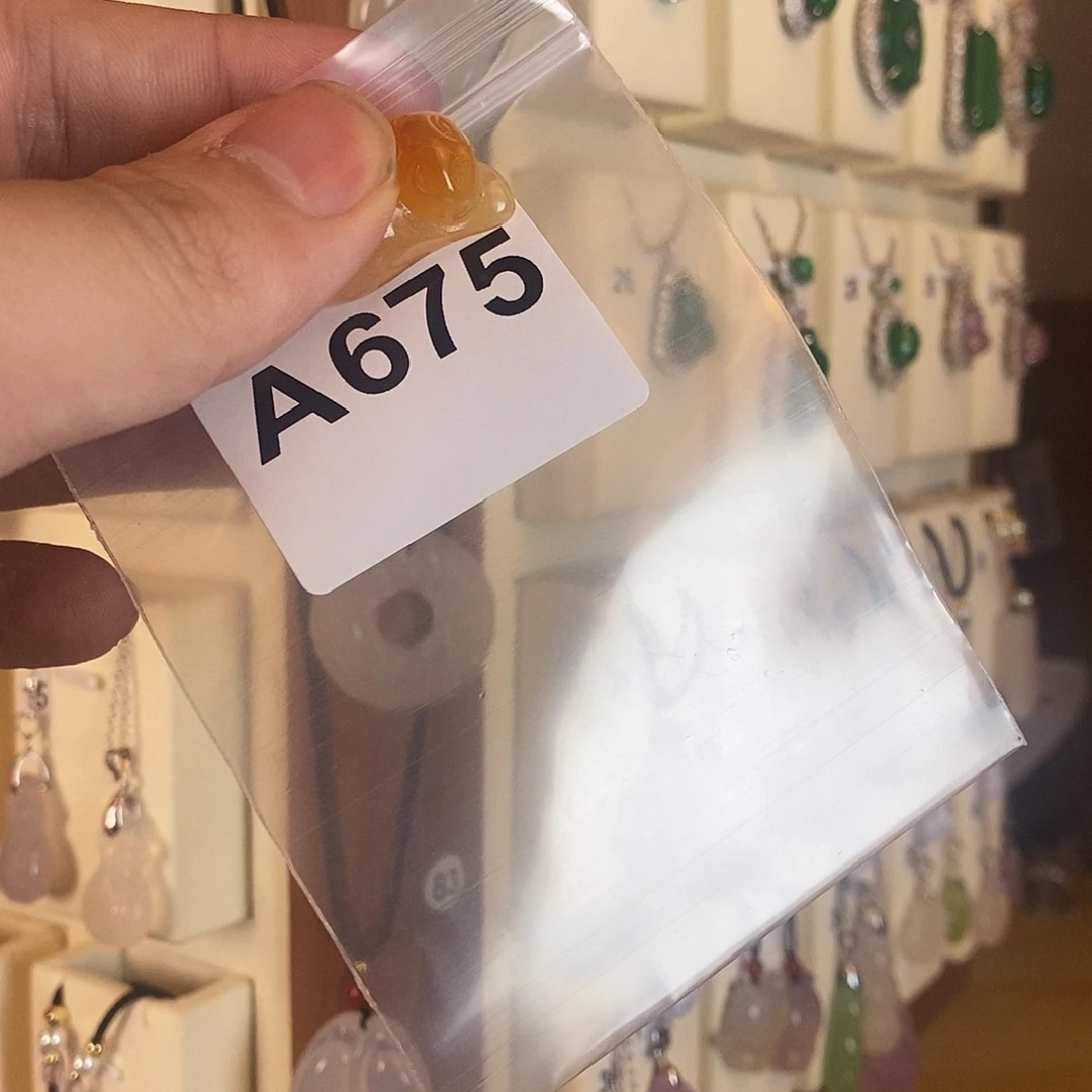 玛瑙/玉髓颈饰合金