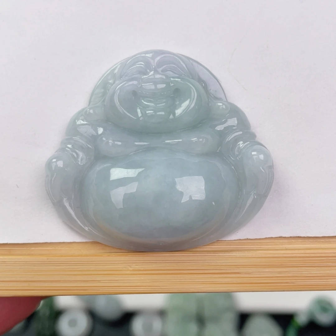 翡翠未镶嵌颈饰佛公