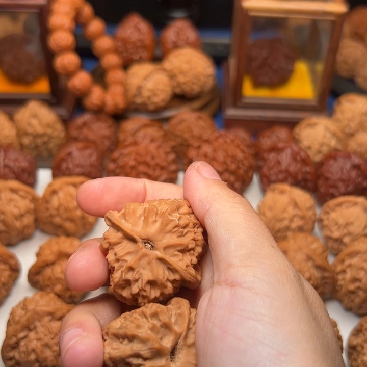 吊坠桃核宋*好好好好好好
