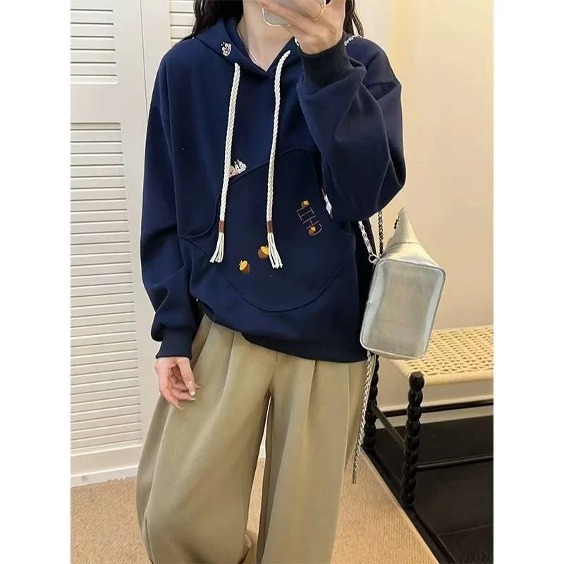 （更衣铺专属）8018春款松鼠卫衣