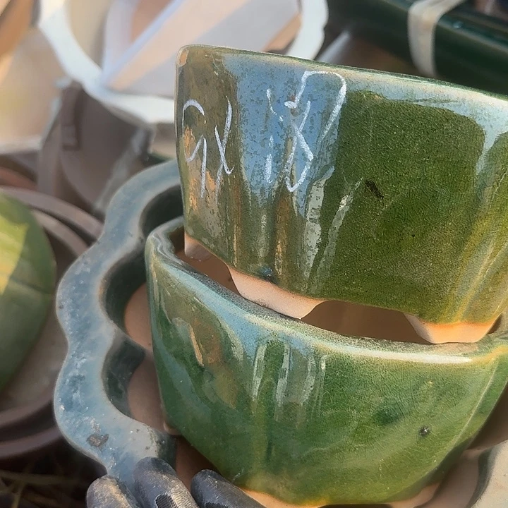 紫砂杯及红陶瓷茶壶都能使用