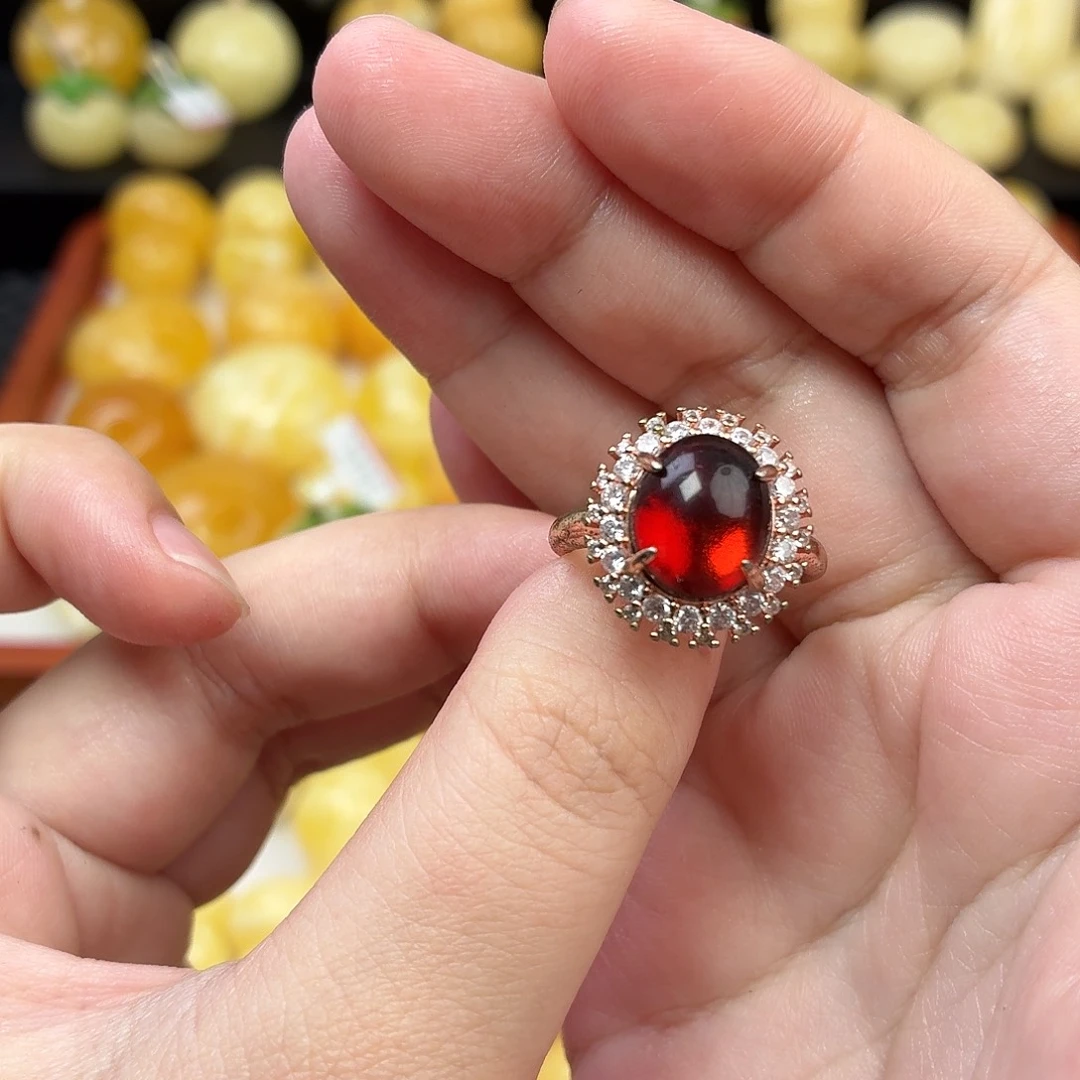 蜜蜡未镶嵌裸石蜜蜡