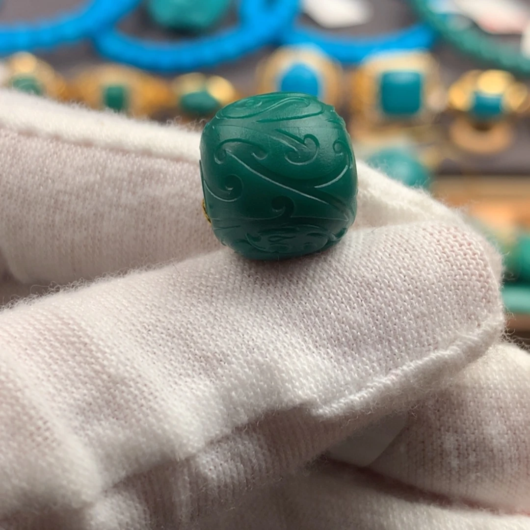 绿松石未镶嵌绿松石13*12mm