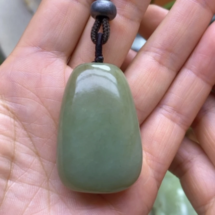 【闪购商品】未镶嵌岫岩河磨玉（透闪石质玉）挂件