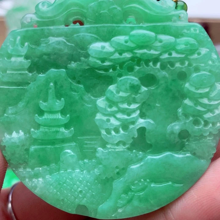 吊坠(不含链)未镶嵌翡翠