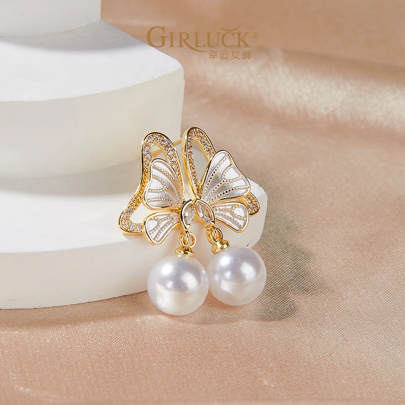 钛钢仿珍珠耳饰 幸运女神蝴蝶珠珠耳环