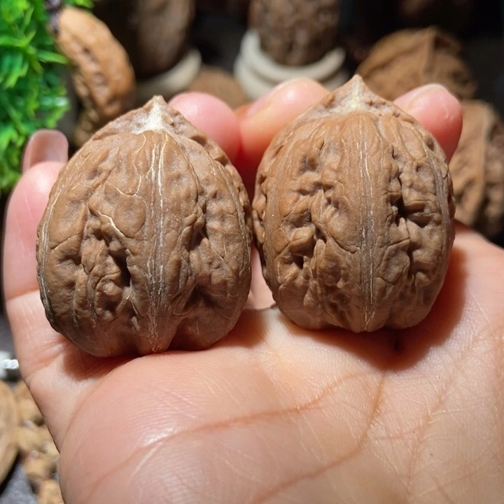 把件文玩核桃东北楸子小雪9