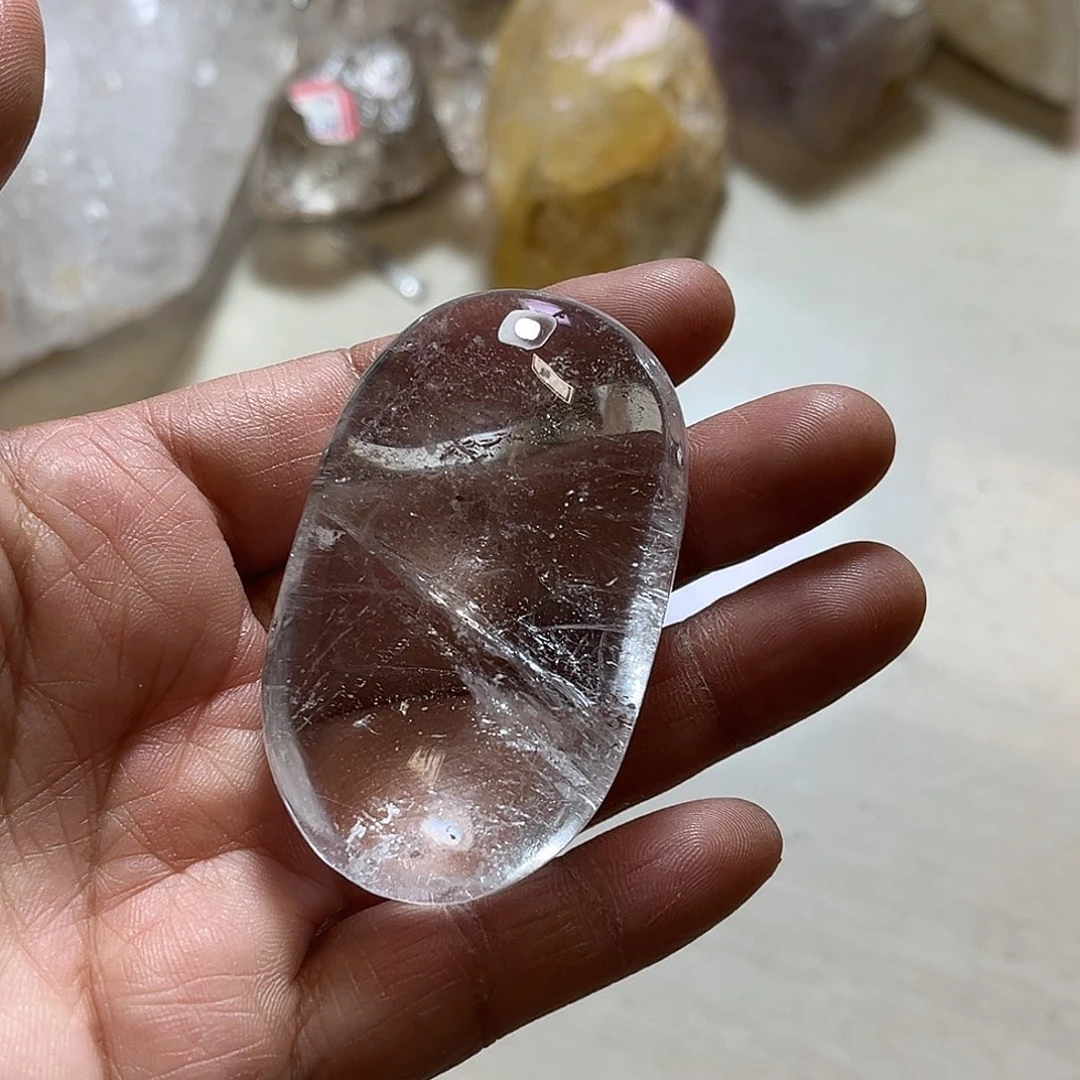 天然水晶原石未镶嵌水晶平****?